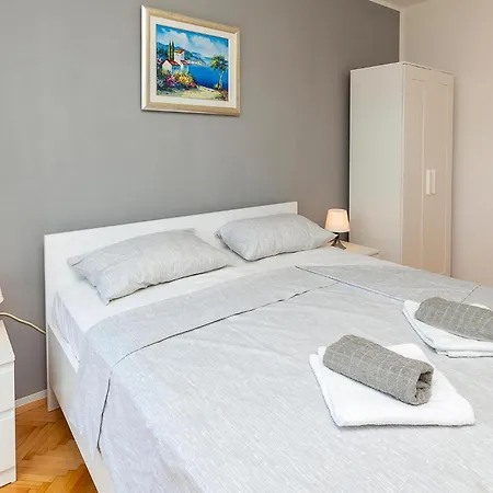 Cozy In With Wifi Apartament