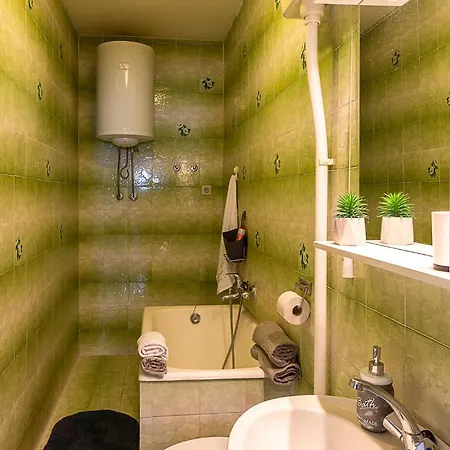 4 Bedroom In Pula